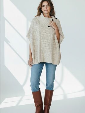 Ann Taylor Oatmeal Ivory Cable Knit Poncho Button Foldover Neckline Size XS\S